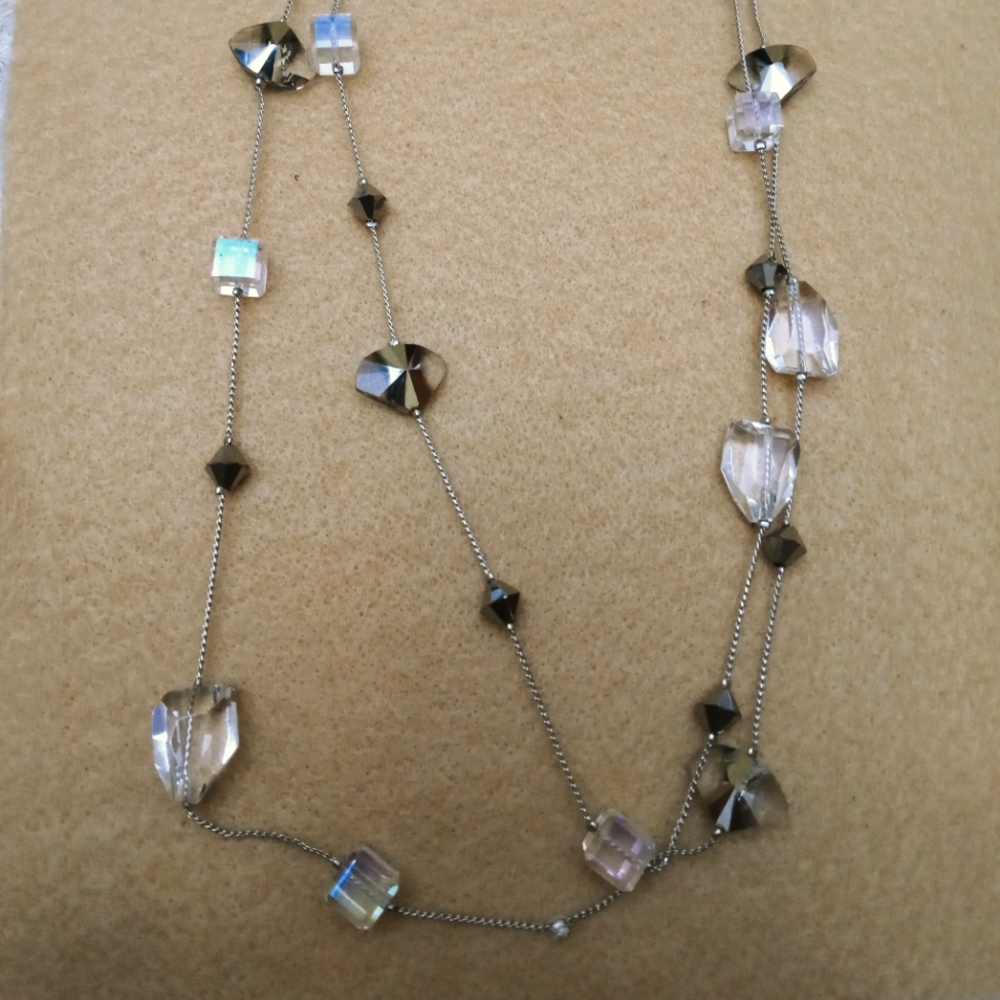 Premier Designs Bead Necklace